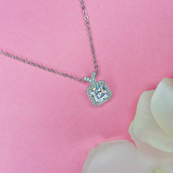 Silver Halo Square Chain Pendant