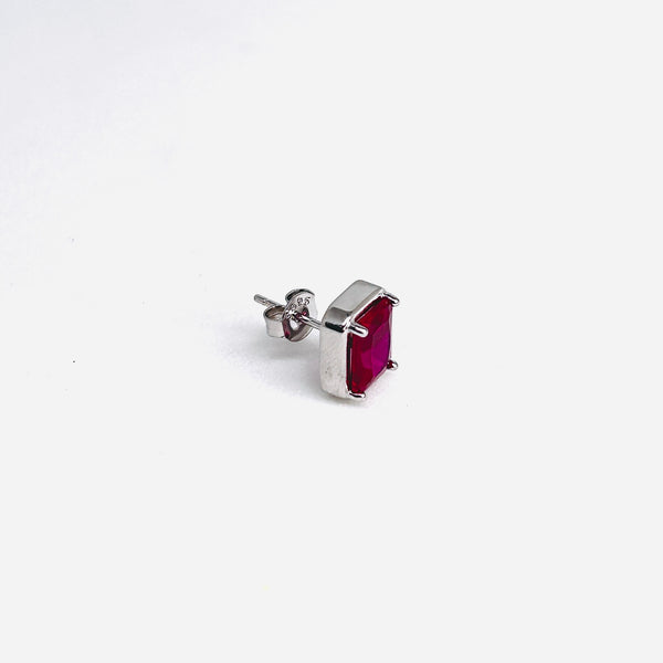 Silver Ruby solitaire Top