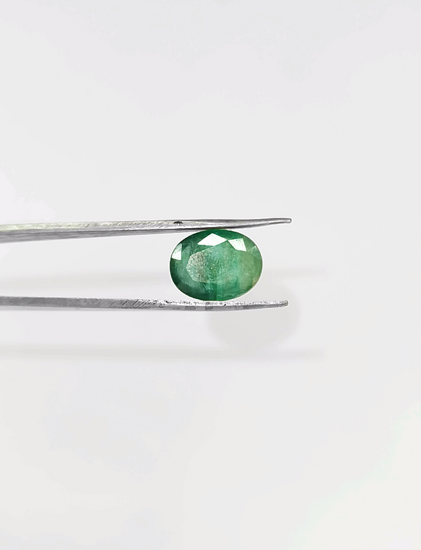 Natural Green Emerald Oval-Cut Loose Gemstone