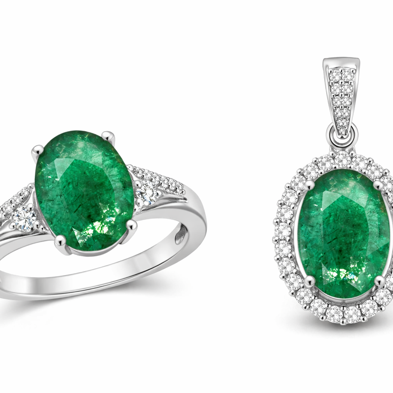 Natural Emerald (Panna) Gemstone